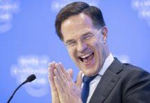 Sve luđe od luđeg! Šef NATO razgovarao sa psom o Ukrajini: Tvrdi da mu je životinja ovo poručila sve-lude-od-ludeg!-sef-nato-razgovarao-sa-psom-o-ukrajini:-tvrdi-da-mu-je-zivotinja-ovo-porucila