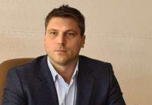 Gradonačelnik Stevanović demolirao SSP i Natašu Zečević: Gliser nabavljamo zbog bezbednosti dece na Tamišu gradonacelnik-stevanovic-demolirao-ssp-i-natasu-zecevic:-gliser-nabavljamo-zbog-bezbednosti-dece-na-tamisu