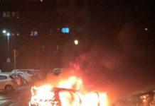 BUKTINJA PROGUTALA ČITAV AUTO U ŽELEZNIKU! Vozilo totalno izgorelo, vatrogasci stižu na lice mesta (FOTO) buktinja-progutala-citav-auto-u-zelezniku!-vozilo-totalno-izgorelo,-vatrogasci-stizu-na-lice-mesta-(foto)